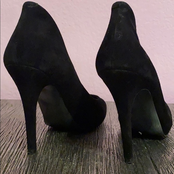 Black BCBG generation suede heels - Picture 3 of 4